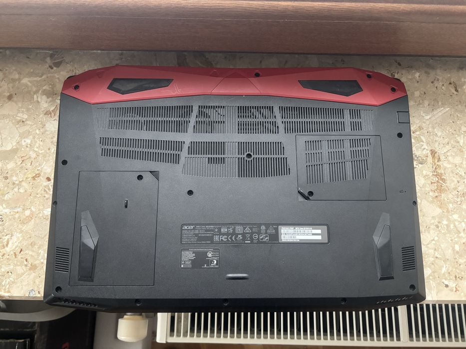 Ноутбук Acer Predator Helios 300 i7-8750H 1060 Ram 8gb M2 256gb 144Hz