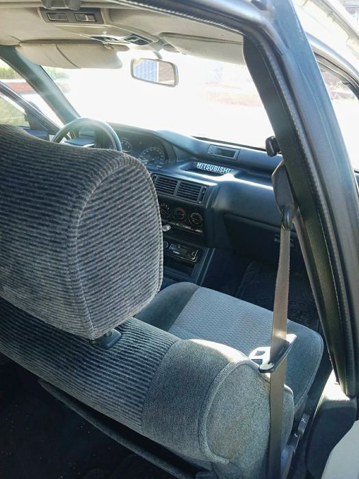 Продам Mitsubishi galant 6