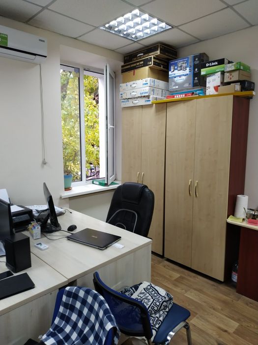 Без комиссии, Печерск.Арсенальная метро