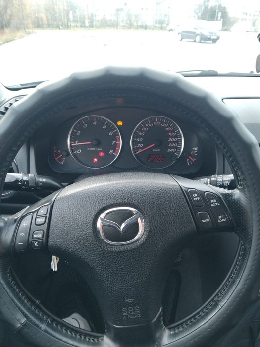 Мазда 6 2003р 1.8 бензин