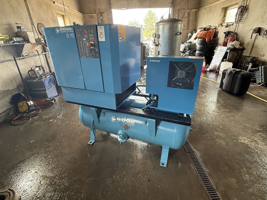 Sprężarka śrubowa BOGE S15 11 kW 1450 l/min + zbiornik 350 l + osuszacz