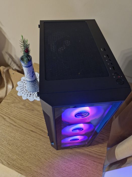 Komputer do Gier * RTX  2060 * i7  * 16GB * SSD  + HDD ^ rgb