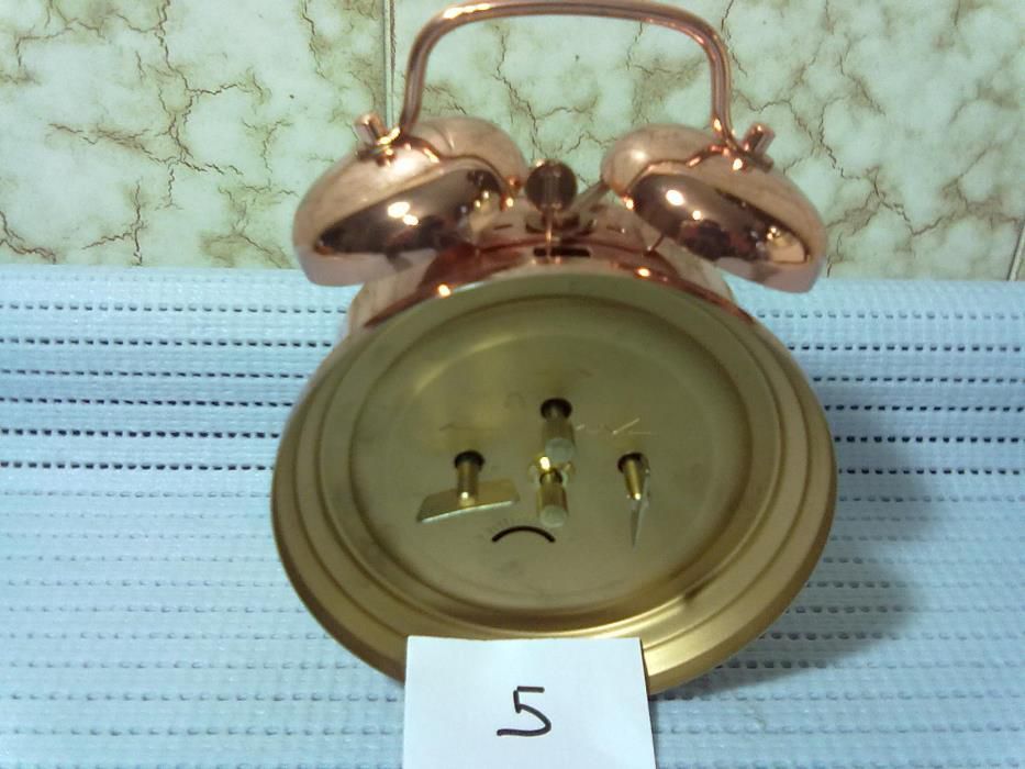 Despertadores novos com mais de 20 Anos