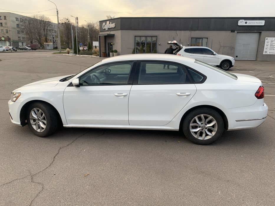 Volkswagen Passat B8 2017 poky