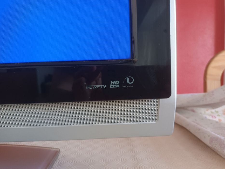 Televisão LCD da marca Philips