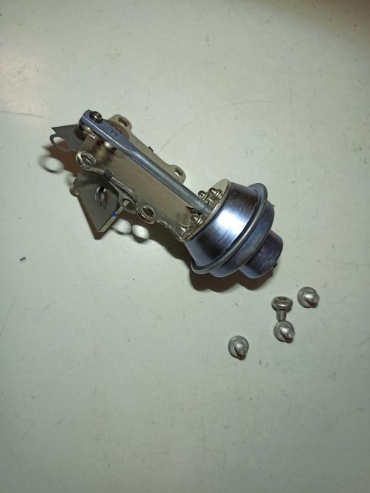 wastegate - AUDI Q5 (8RB) | 08 - 17