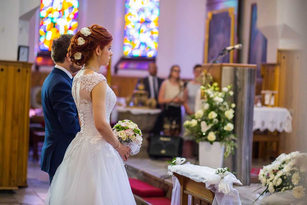 Biała suknia ślubna, w stylu princesski 34/36