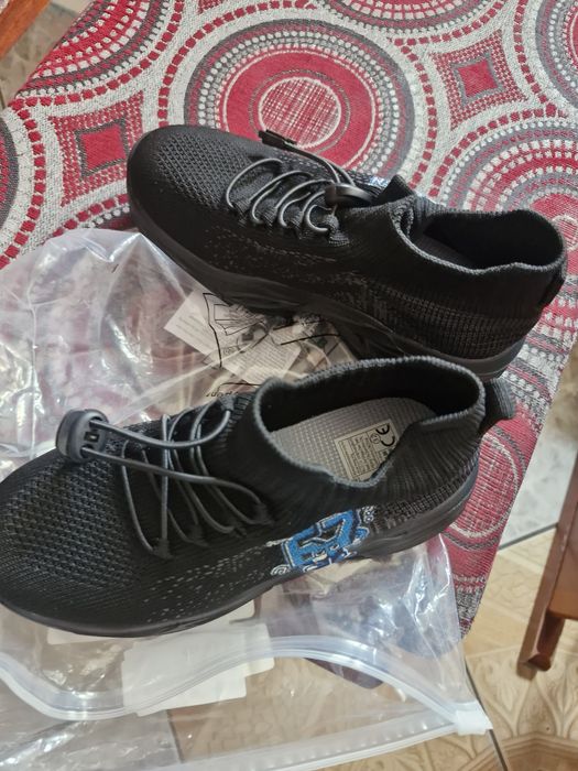 Adidasy nowe swiecace 32 six sewen 32