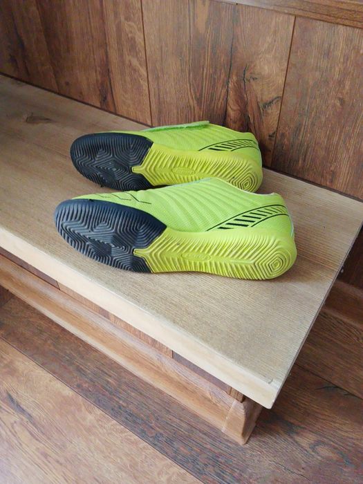 Buty Halowe Huari