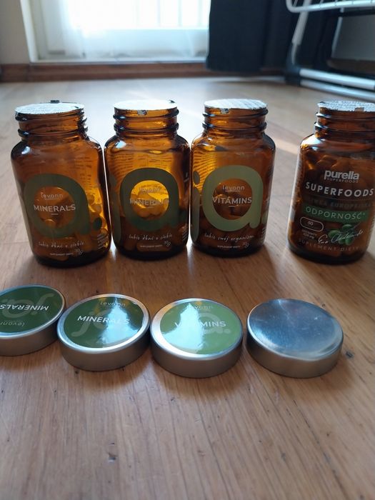 Suplementy nowe minerals, vitamins levann