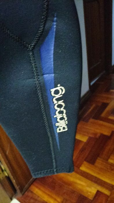 Fato surf Billabong tamanho XS