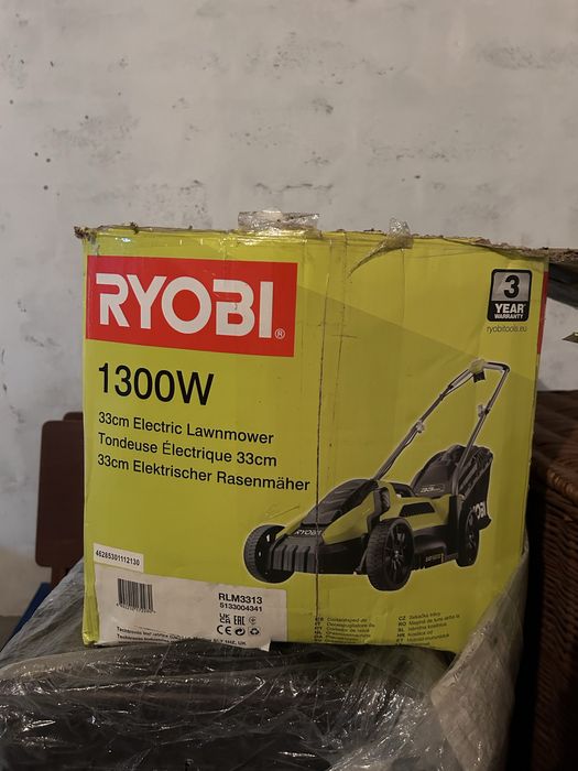 Corta-relva elétrico Ryobi 1300W