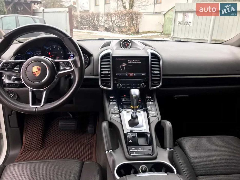 Porsche Cayenne Порше Кайєн 2017 обмін на авто або житлову нерухомість