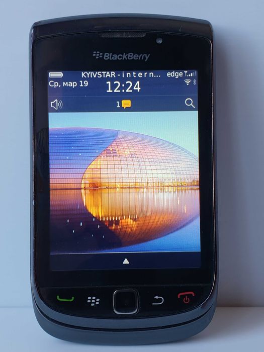 смартфон Blackberry 9800 torch + Blackberry HDW-44306
