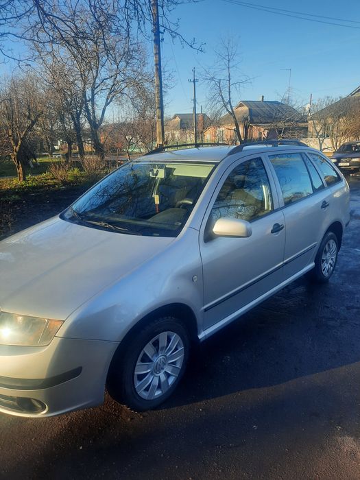 Шкода фабія 2005р.