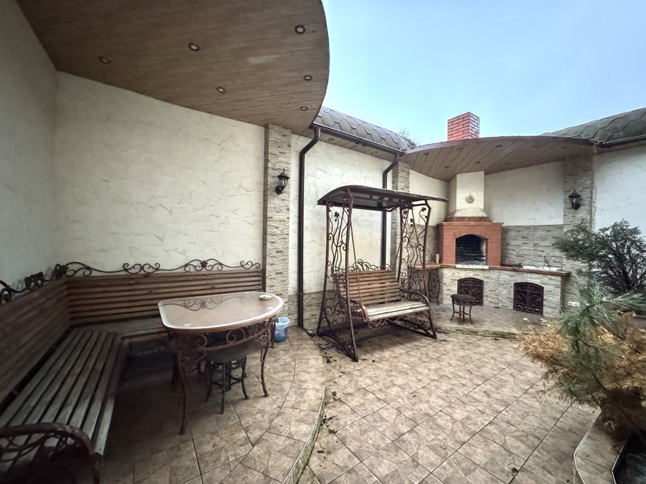 Продажа дома в центре на Шевченко