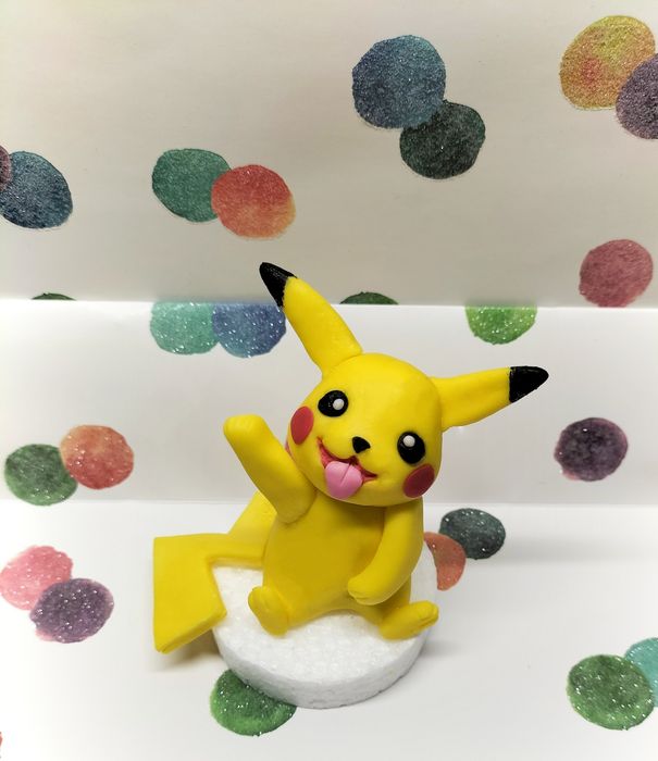 Figurka cukrowa Pikachu
