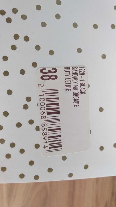 Czarne sandały rozm 38. Nie używane