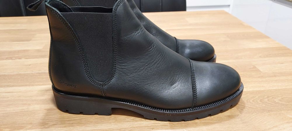 Botas novas para homem Tamanho 45