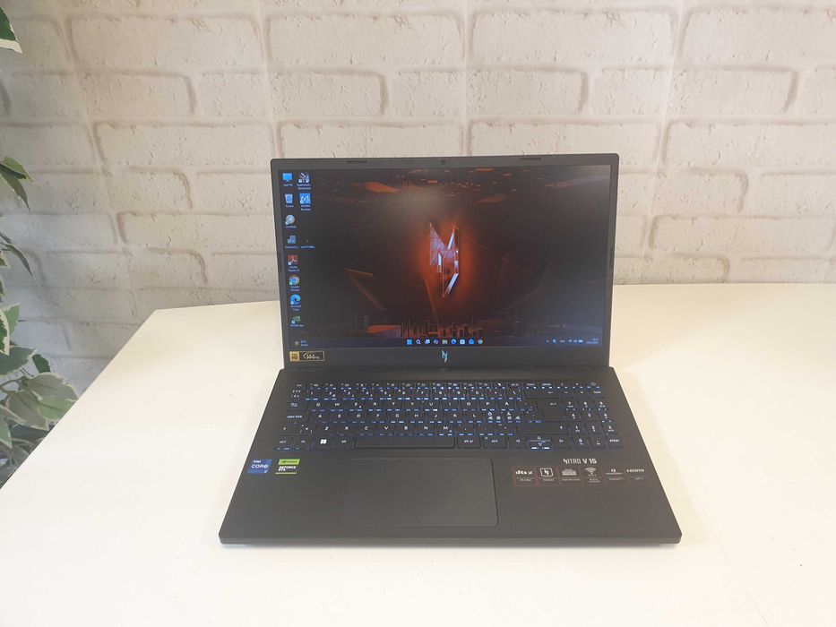 Игровой ноутбук Acer Nitro V 15 ANV15 ∎ i7-13620H ∎ DDR5-16GB ∎ SSD-1TB ∎ IPS ∎ RTX 4050