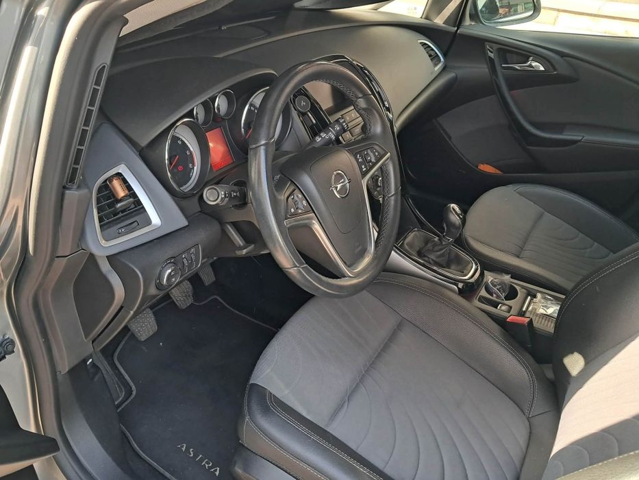 Opel Astra 1.6cdti