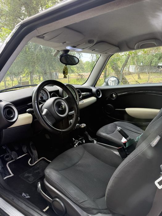 Mini Cooper 1.6HDI456773302359828484