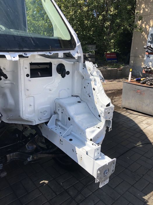 Ćwiartka poszycie blotnik bok lewa Ford Transit Mk8 Lift