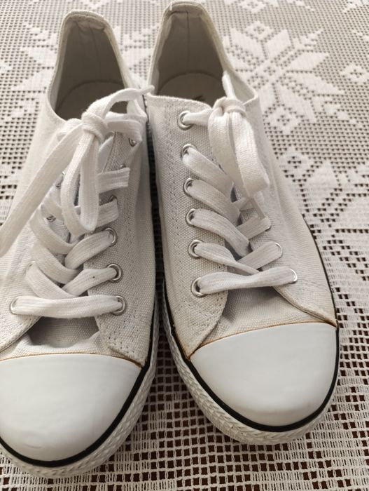 Trampki damskie roz 40, nowe
