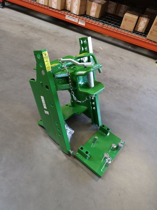System zaczepowy John Deere seria 5E, sanki, korpus, zaczep, rama