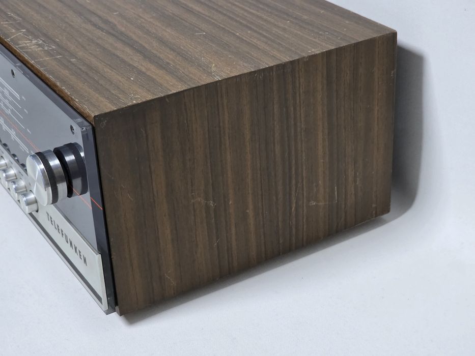 Receiver Vintage reparado Telefunken