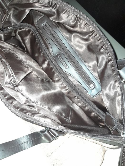 Mala tons nudes com alça castanha