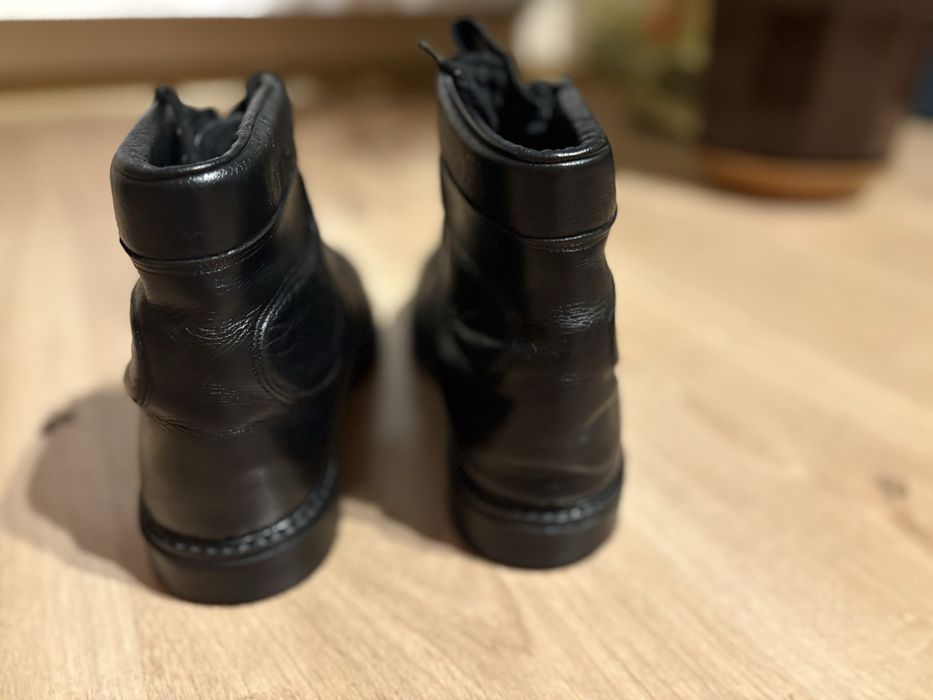 Męskie buty zimowe sznurowane za kostkę