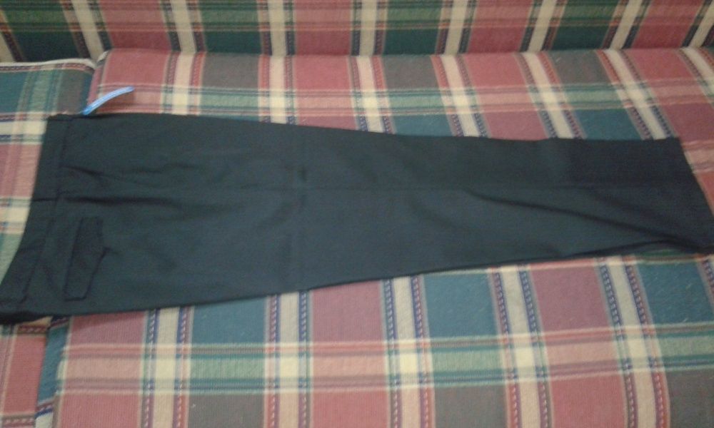 ПРОДАМ мужской спецовочный костюм