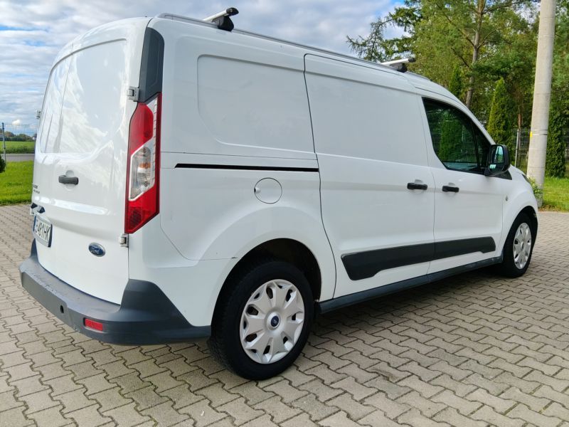 Ford Transit Connect  FORD Transit Connect 1,5TDCI L-2 Bezwypadkow