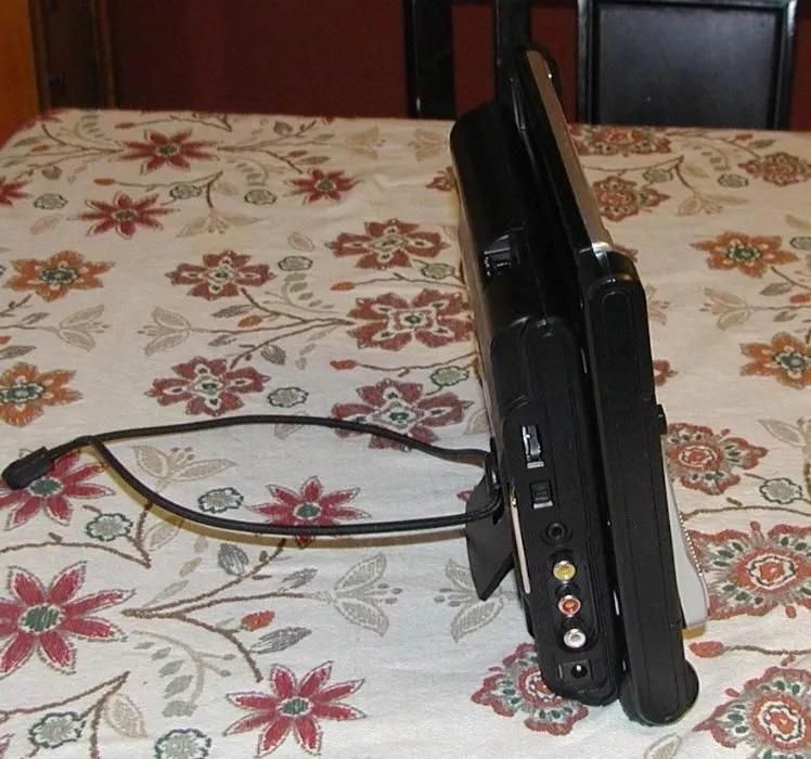 DVD Venturer 11 cali