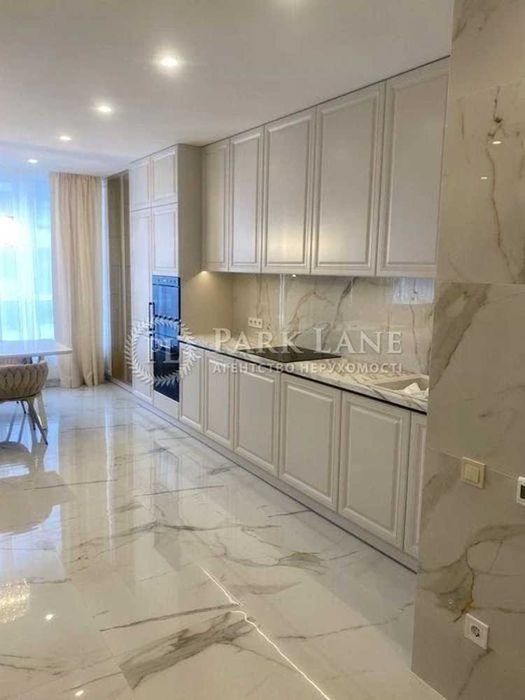 Продам 50м Варшавський-2