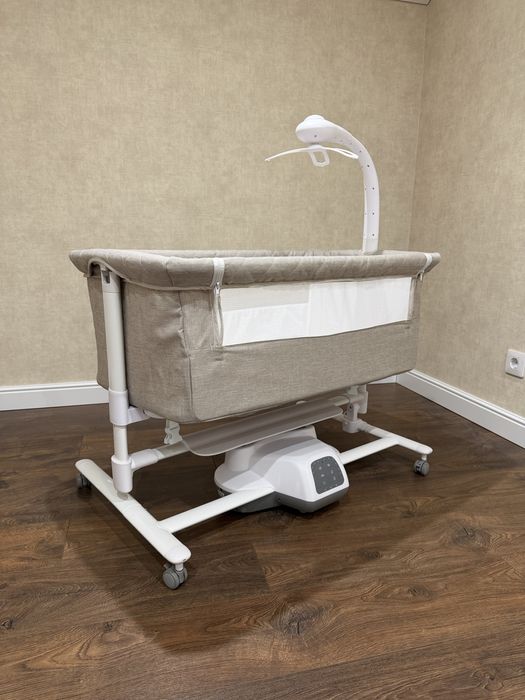 Дитяче ліжечко-гойдалка Carrello Bloom CRL-10304.