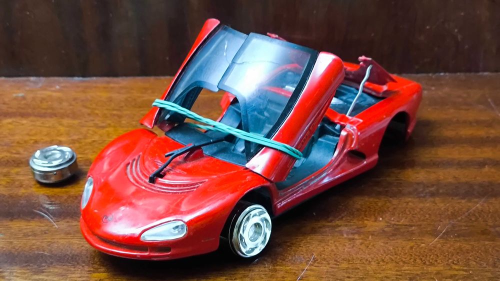 Машинка Chevrolet Corvette Indy 1/24 Motormax