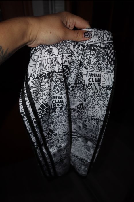 Дитячий одяг Adidas 6–9 міс. Gap