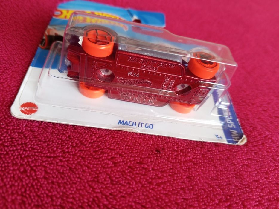 Nowy samochodzik Mattel HotWheels 2021