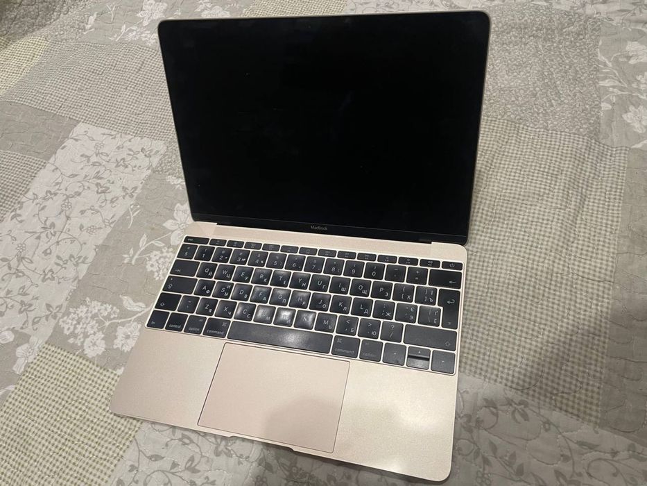 MacBook retina 12