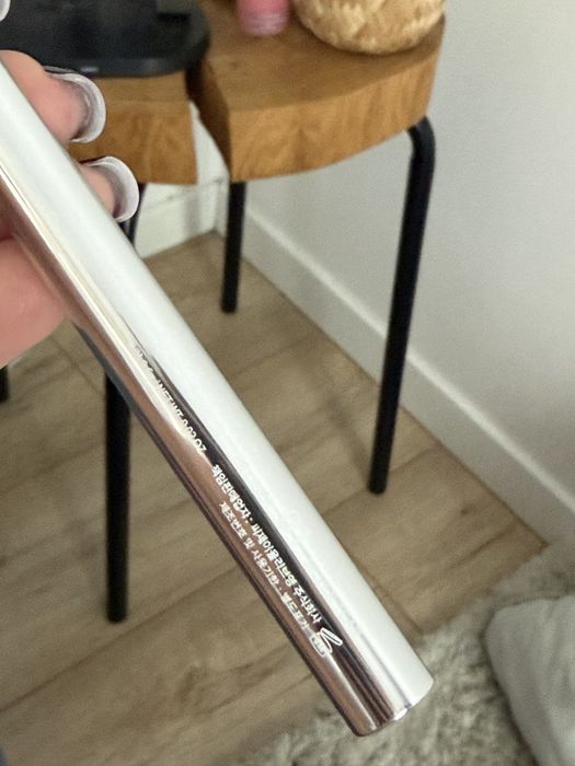 Colorgram koreański eyeliner silver tear srebrny