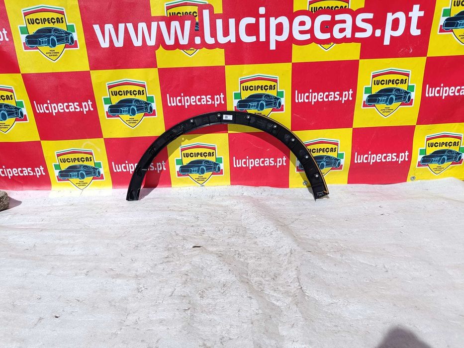 Aba Guarda Lamas Trás Esq Toyota C-HR (X1) 16-