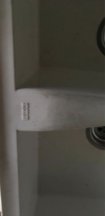 Lava loiça em fibra 2 cubas com misturadora e acessórios