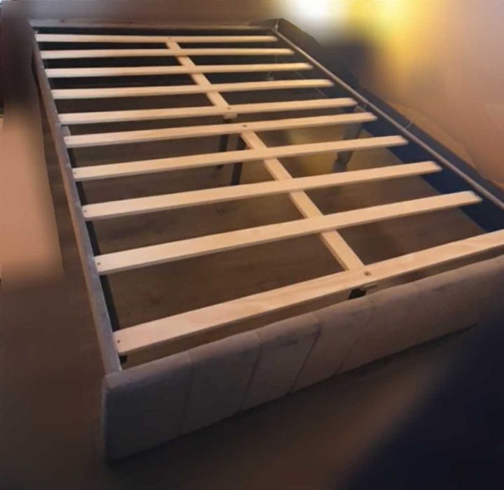 Estrutura base de cama estofada 140x200 c/ gavetas NOVA