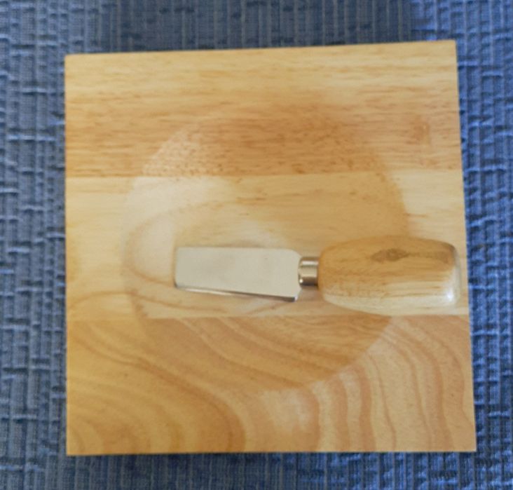 Tábua de queijo c/ faca.