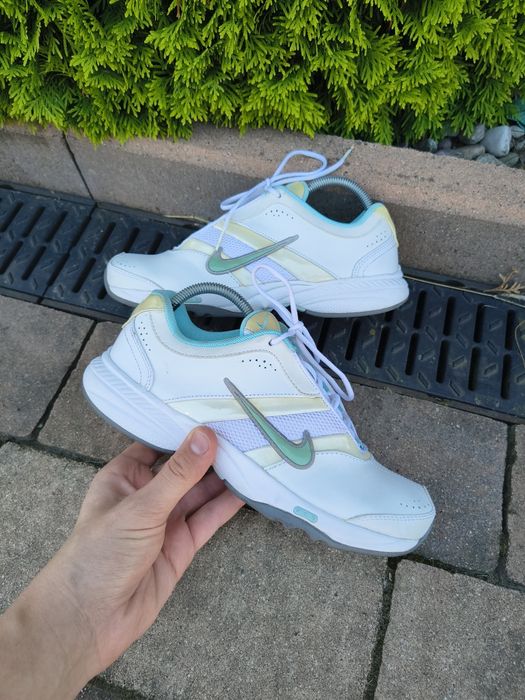 Buty Nike sneakersy 38