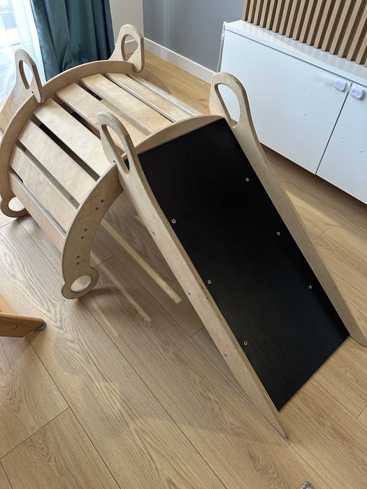 Bujak Montessori zjeżdżalnia