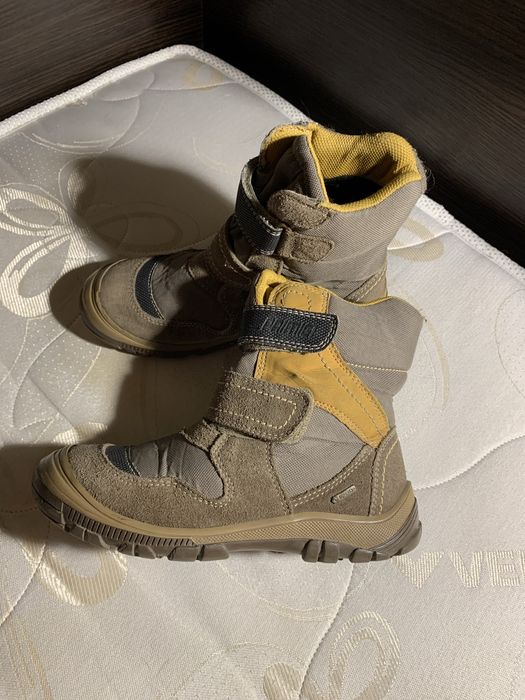 Чоботи зимові Primigi ,розмір 33 ,по устілці 21 см