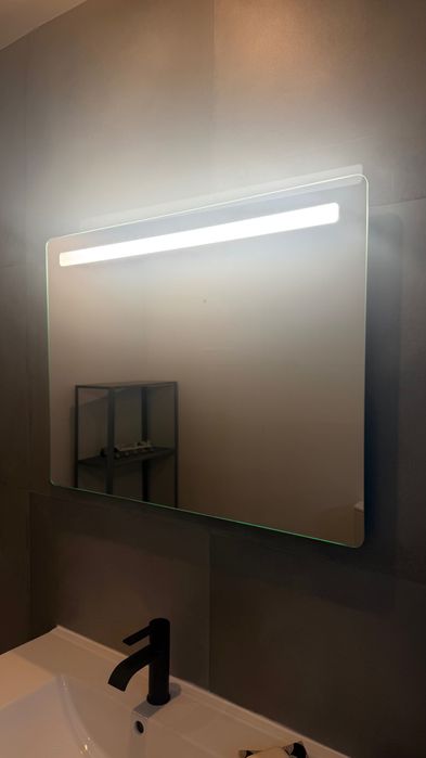 Móvel Casa de Banho 80cm Suspenso + Lavatório + Espelho LED + Torneira